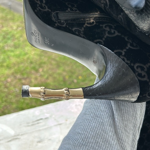 GUCCI Tom Ford- Velvet Over the Knee Boots - Picture 8 of 11